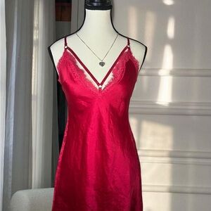 Vintage Victoria’s Secret Elegant Red Lace Trim Chemise